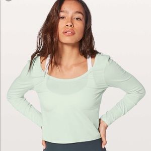 Lululemon it’s a tie too sea breeze